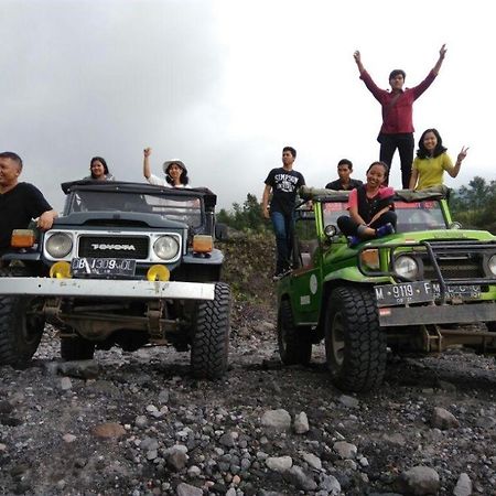 Joglo Ayem Tentrem Prambanan Luaran gambar