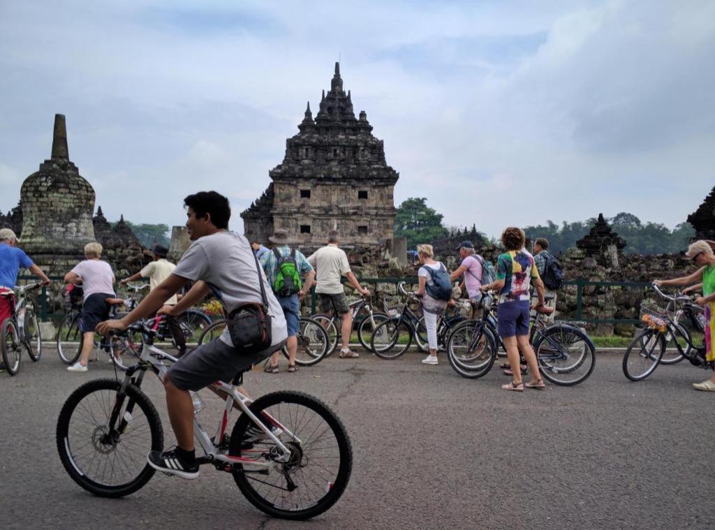 Joglo Ayem Tentrem Prambanan Luaran gambar