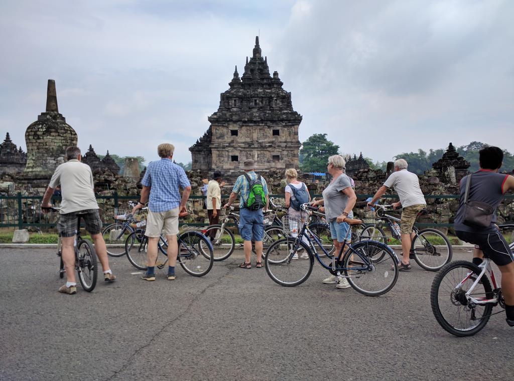 Joglo Ayem Tentrem Prambanan Luaran gambar