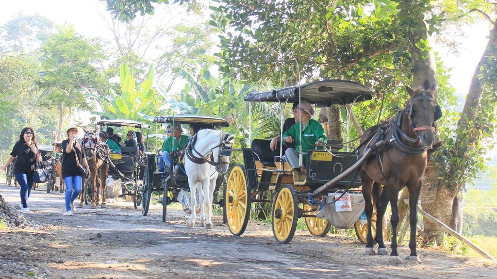 Joglo Ayem Tentrem Prambanan Luaran gambar